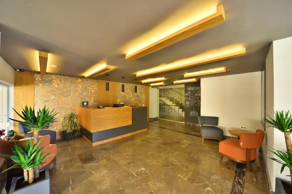 Prince Hotel — 5