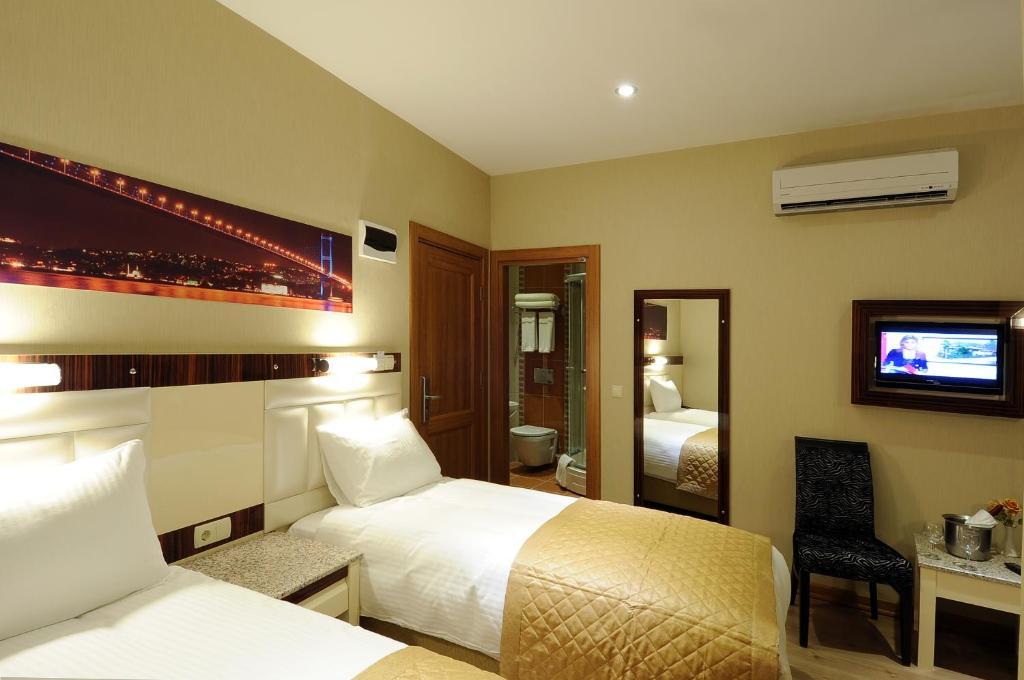 The City Port Hotel — 8