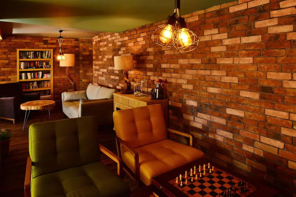 Prince Hotel — 6