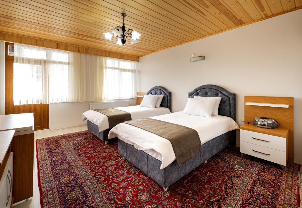 Avulot Otel — 3