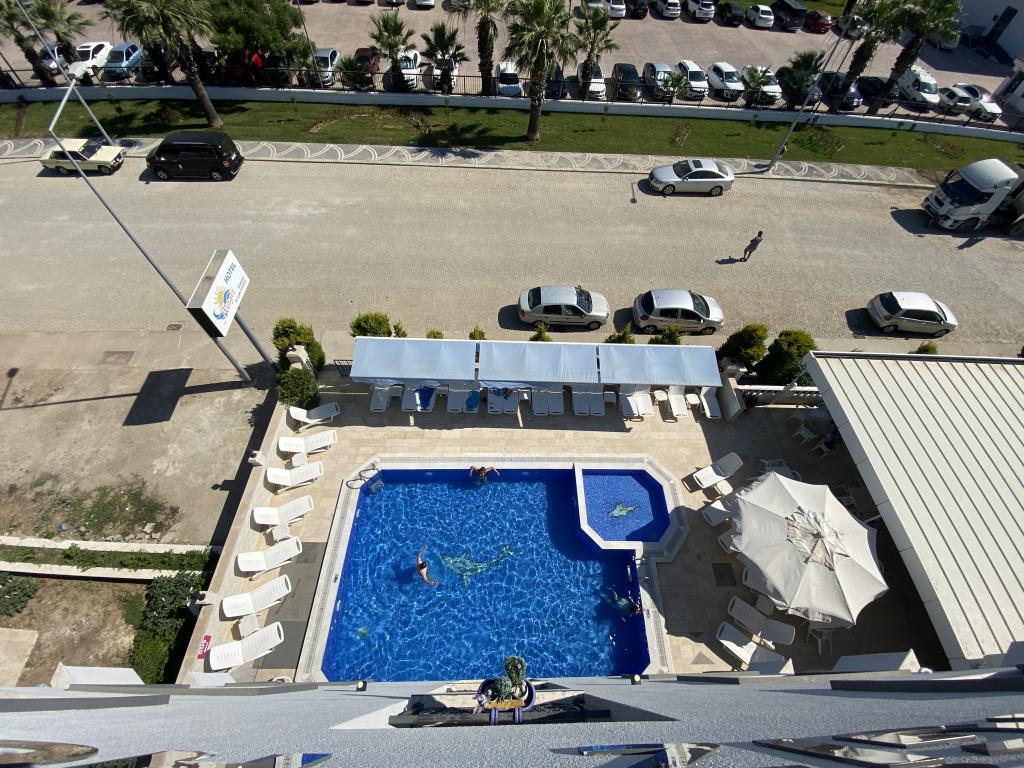 Nergiz Hotel Sarımsaklı — 10