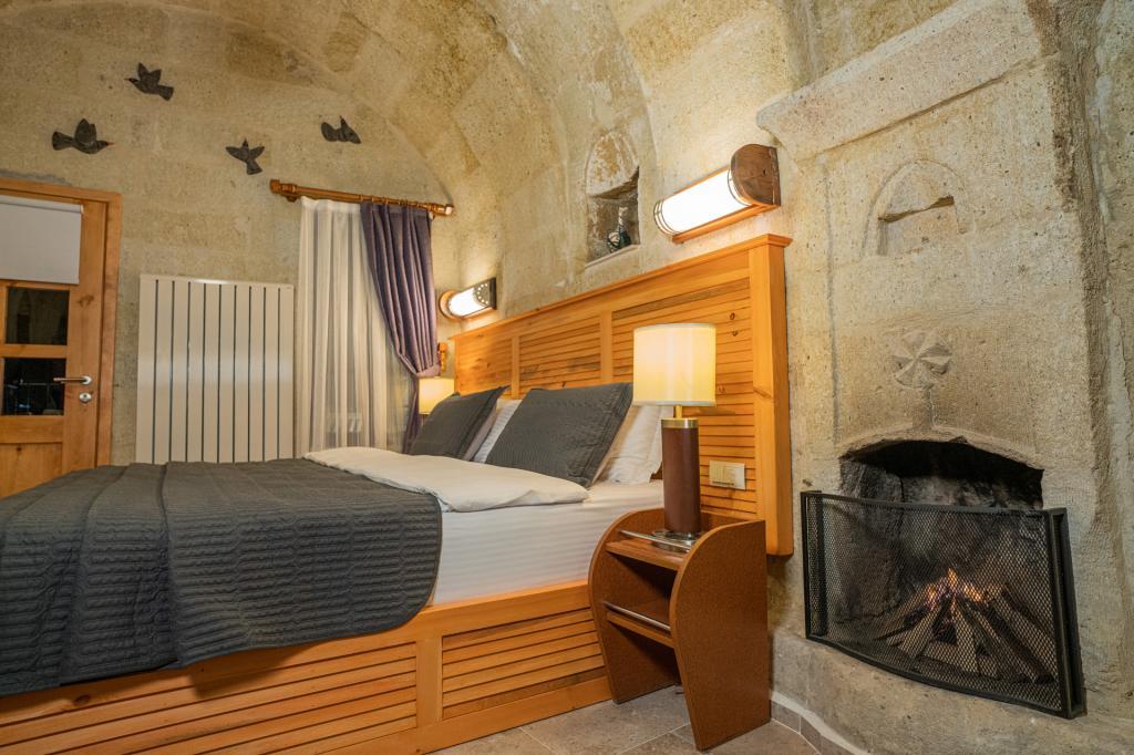 Bala Cave House — 6