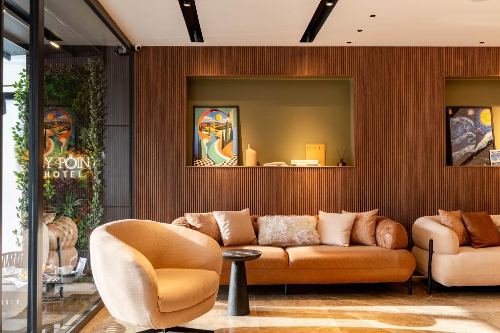 Fly Point Hotel — 3