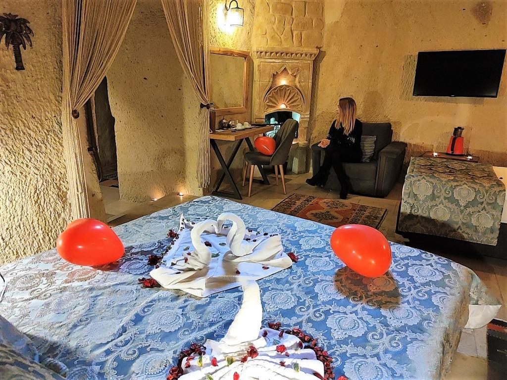 Mahzen Cave Hotel — 9