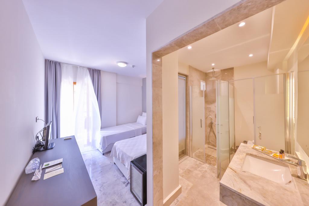 Hera Hotel Kaş — 7