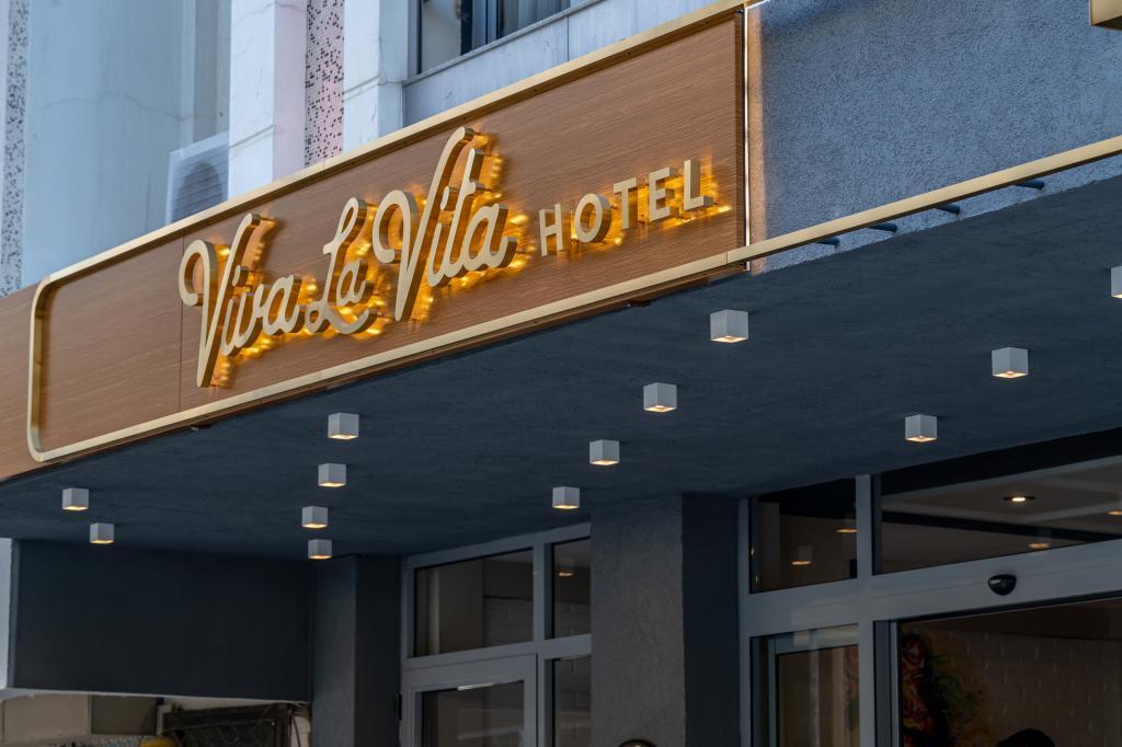 Viva La Vita Hotel Bornova — 4