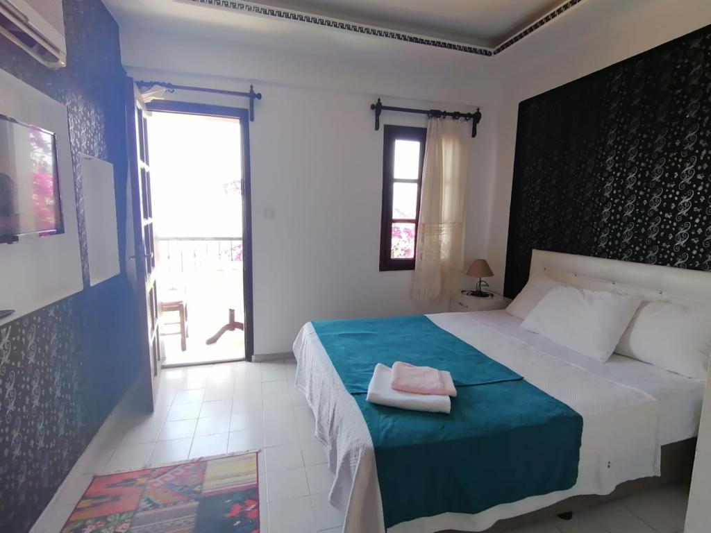 Sevgi Otel Kalkan — 2