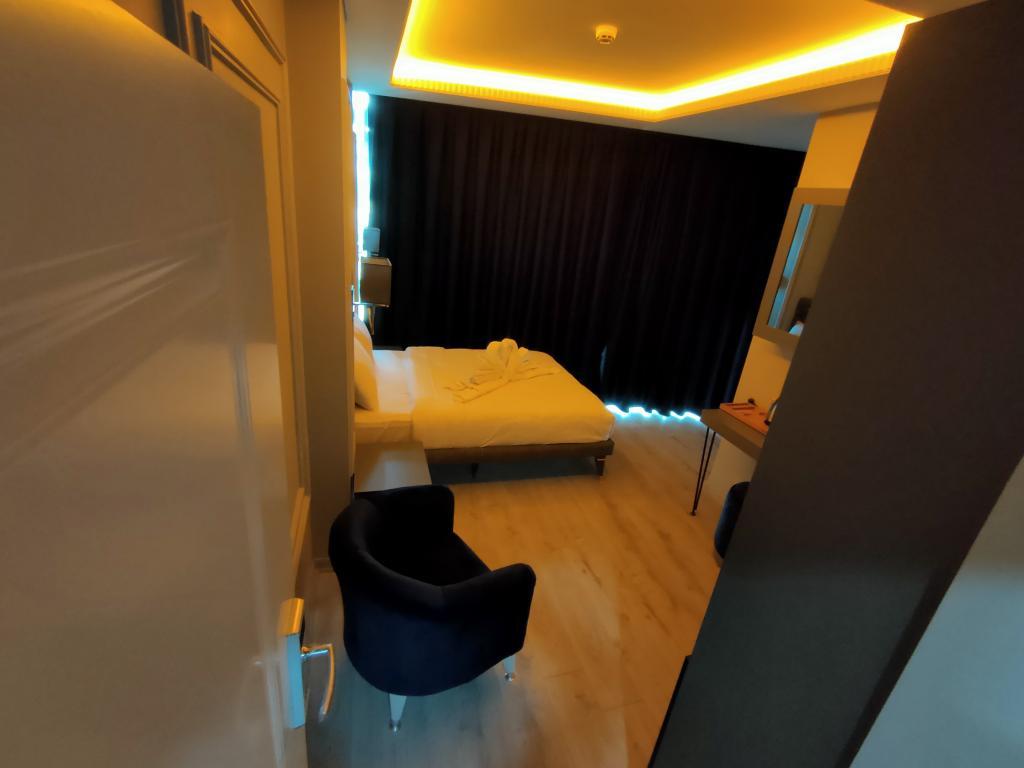 Loft Airport Hotel — 7