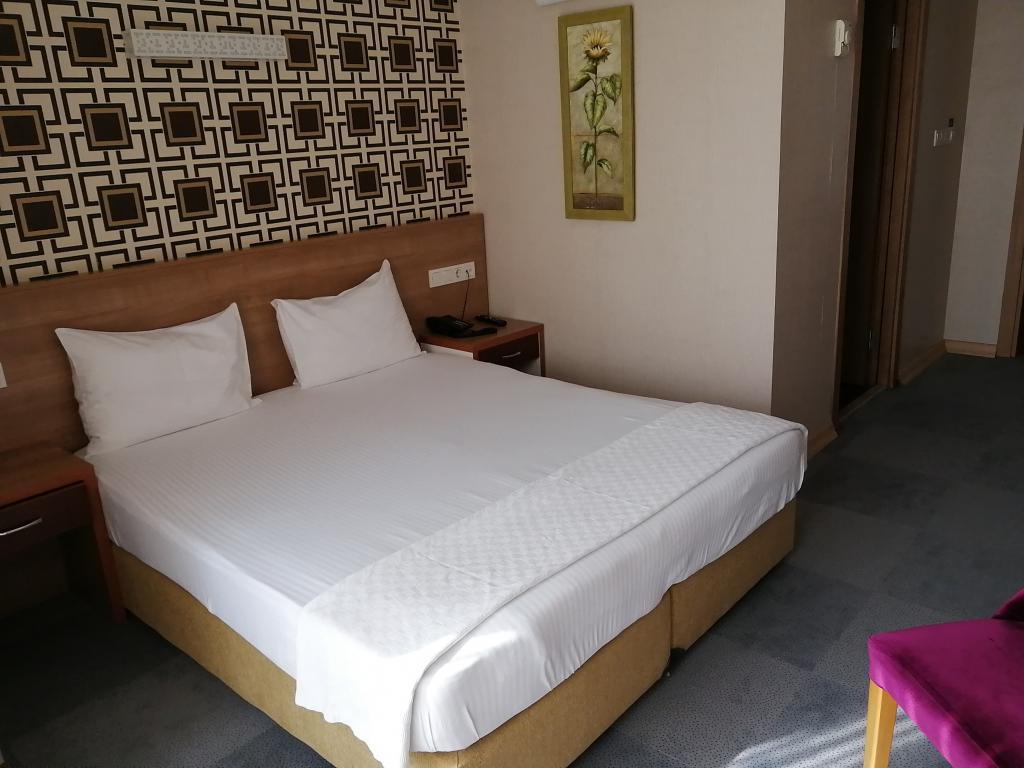 Nice Royal Otel — 2