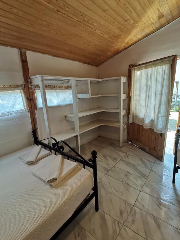 Pitos Bungalows — 4