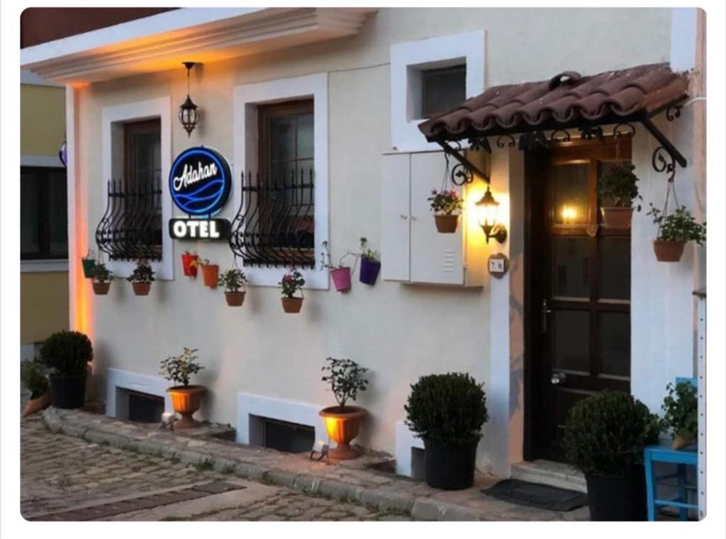 Adahan Bozcaada Otel