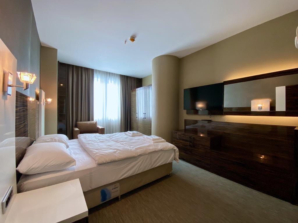 Mutluhan Residence — 8