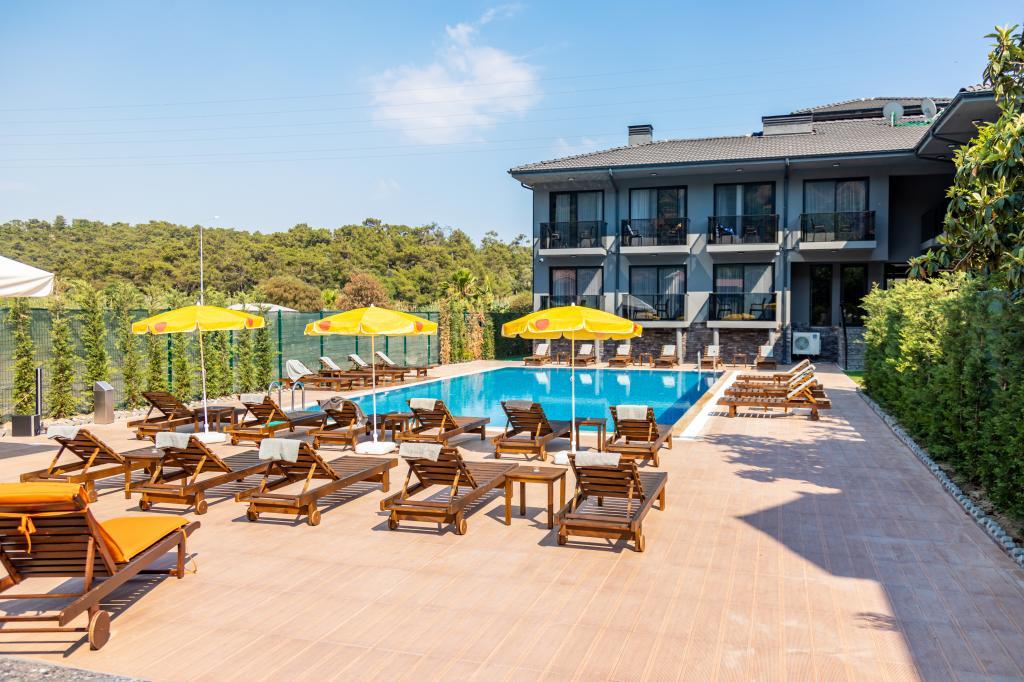 Deniz Otel Sarıgerme — 2