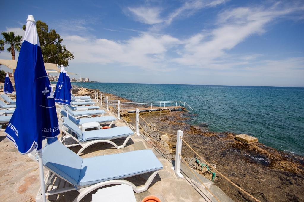 Mojo Otel & Beach — 4