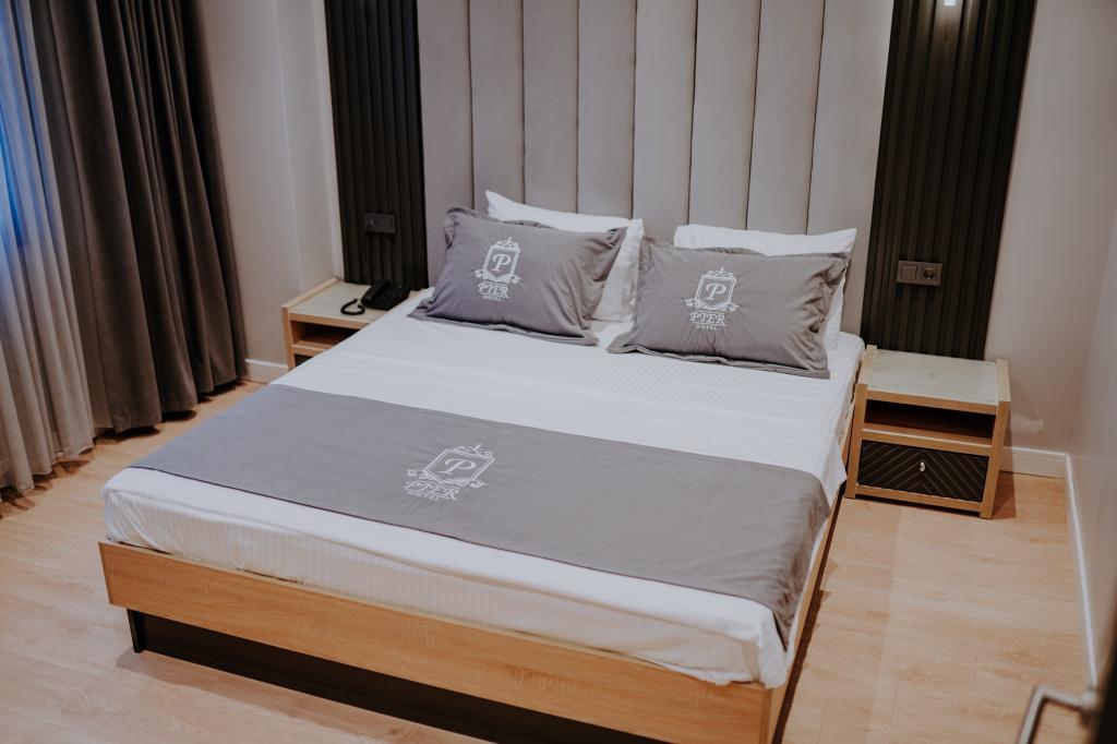 Pier Hotel — 5