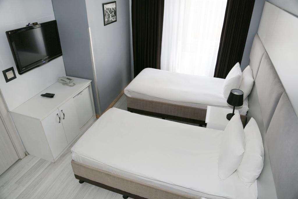 Bayer Hotel — 2