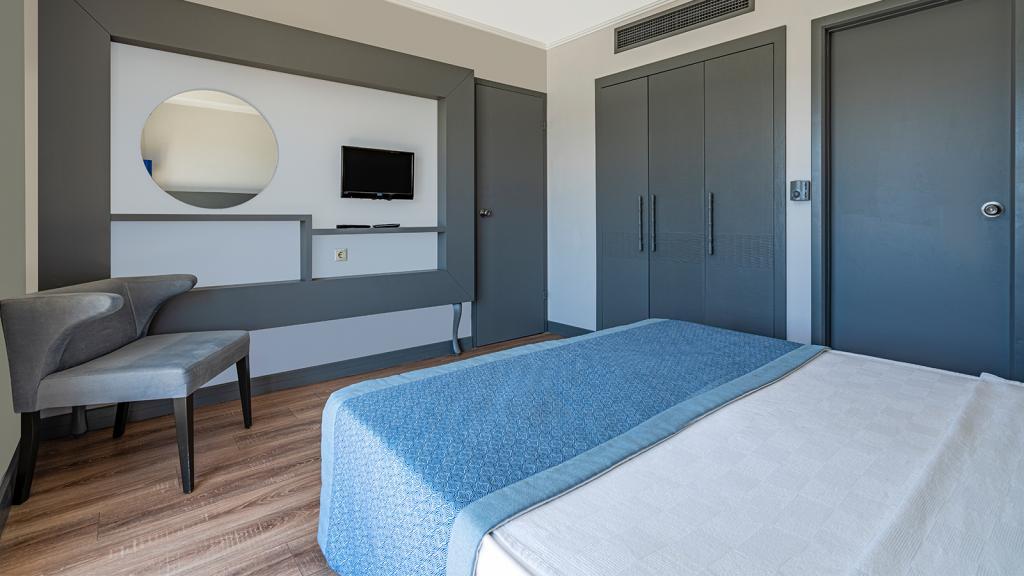 Sisus Marina Hotel — 10