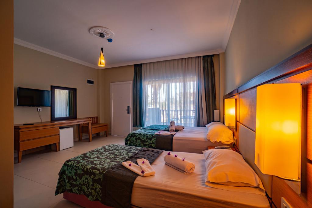 Prenses Sealine Beach Hotel — 2