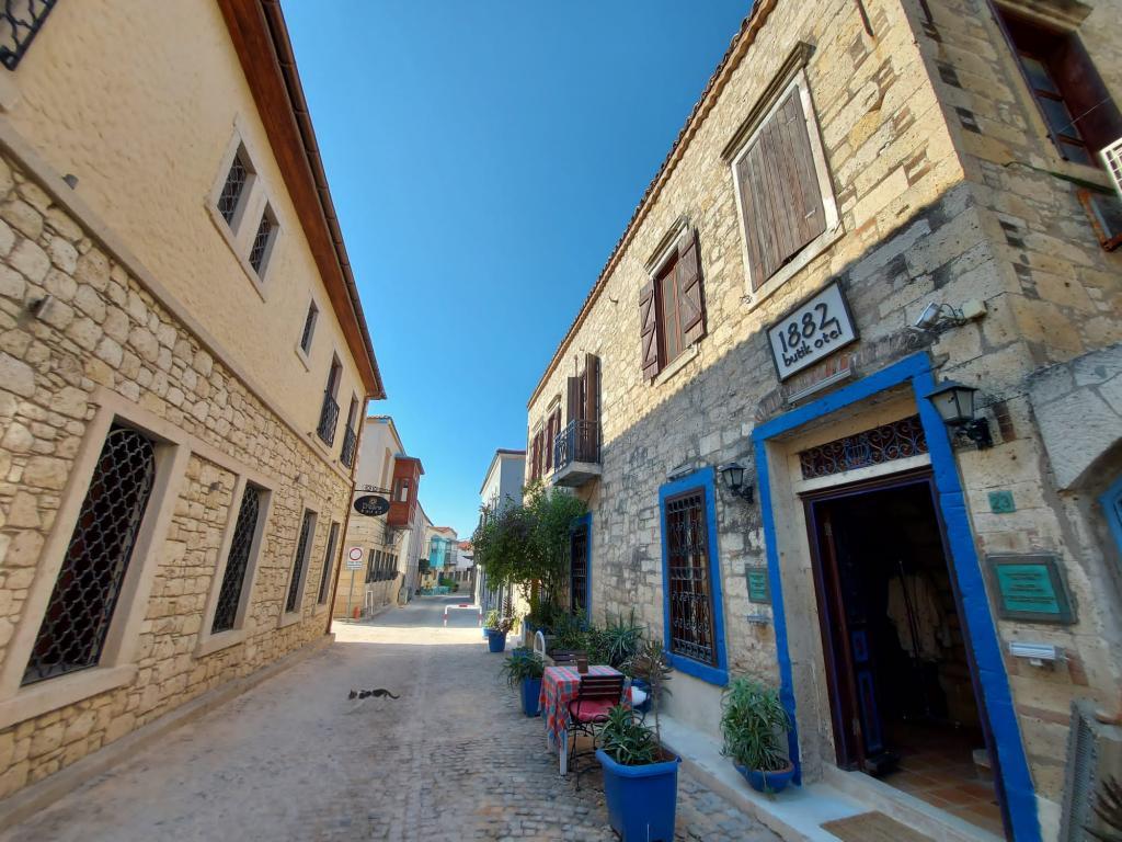 1882 Alaçatı Adults Only + 12 — 7
