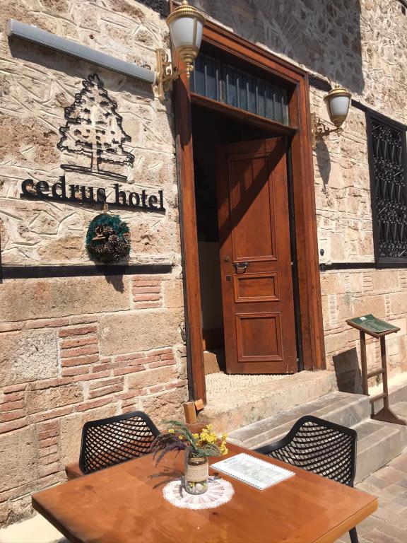 Cedrus Hotel — 9