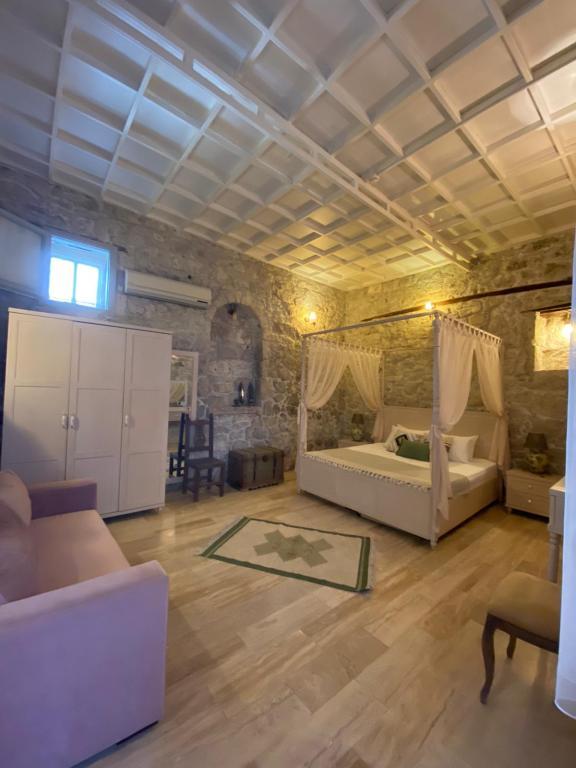 Aliko Otel — 5