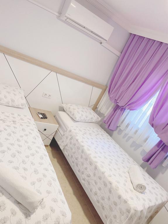 Çeşme Flowers Otel — 2