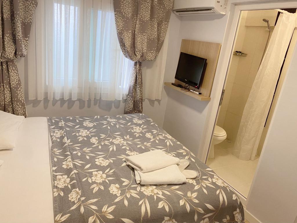 Çeşme Flowers Otel — 9