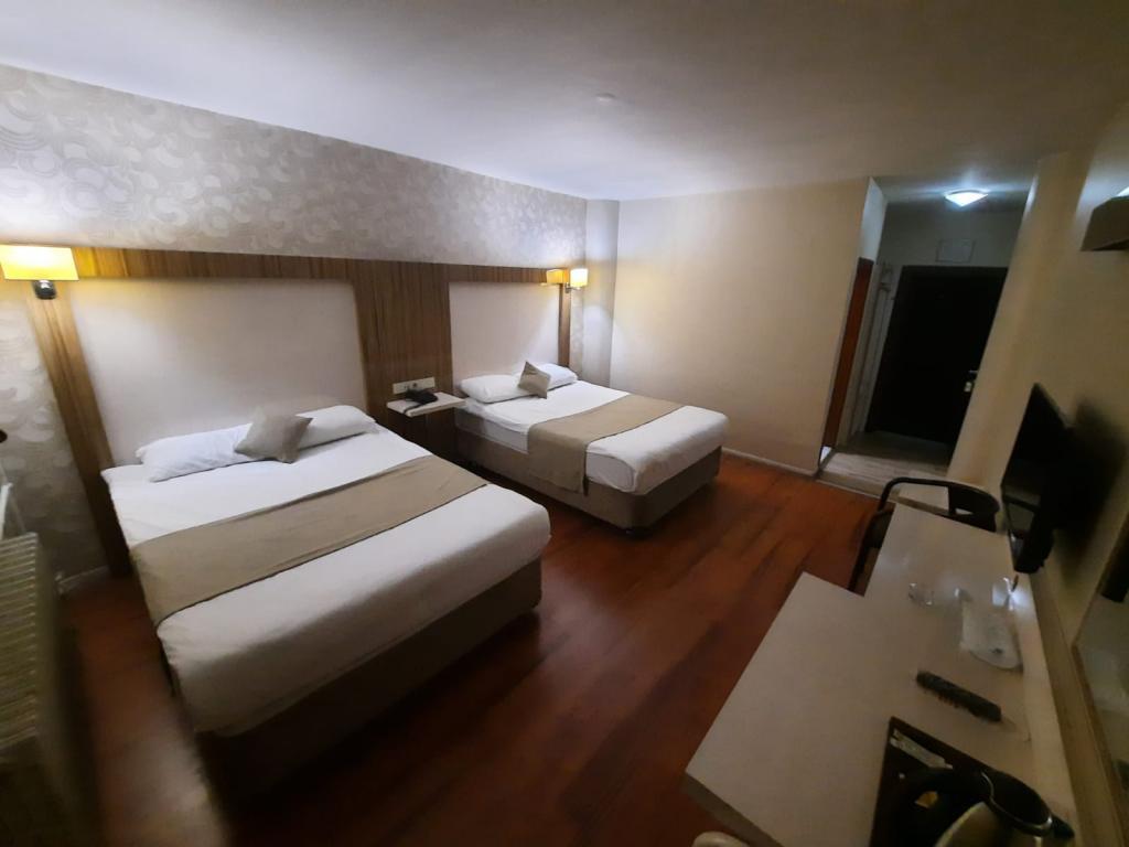 Otel Pithana — 10