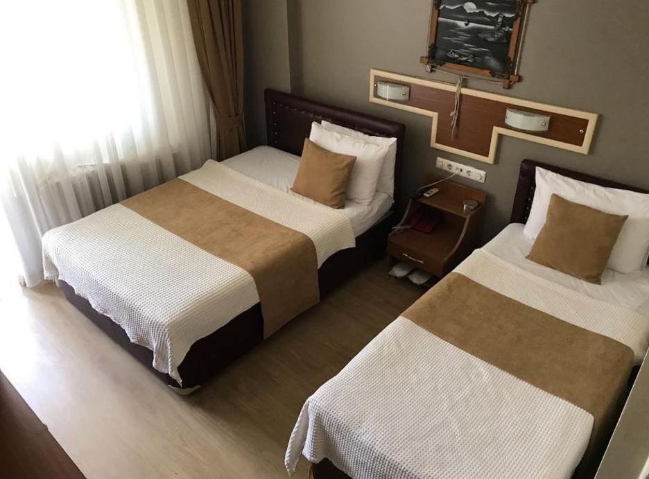 Otel Yalta — 3