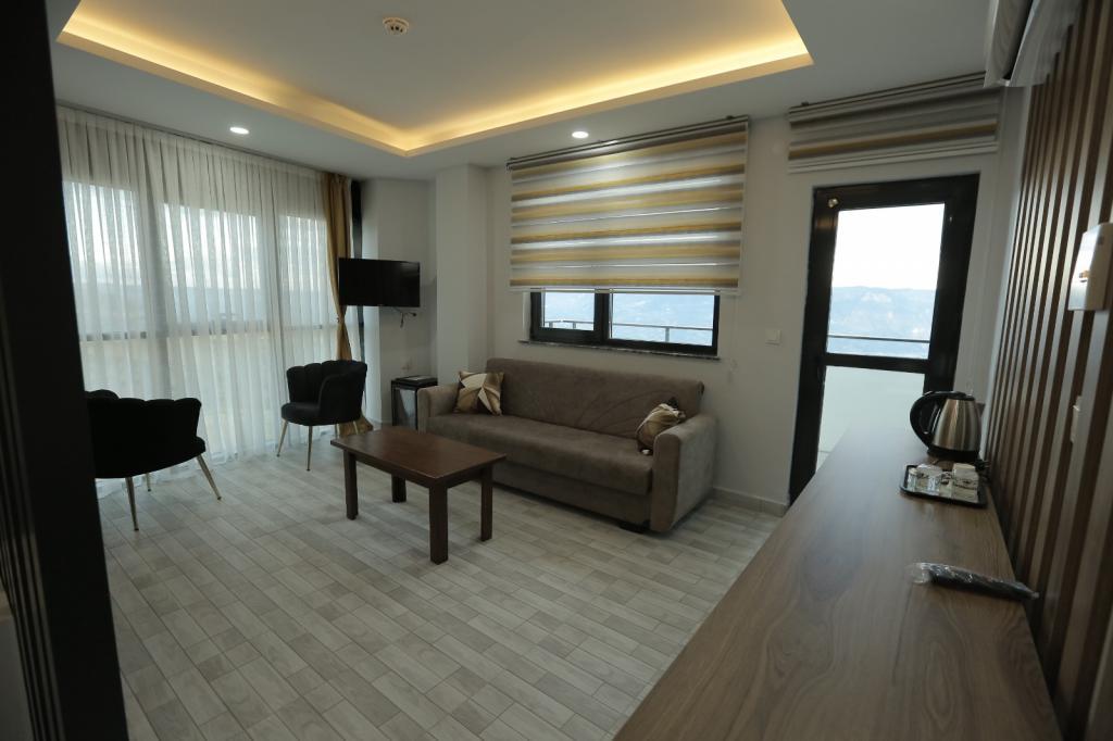 Özşahin Otel — 8