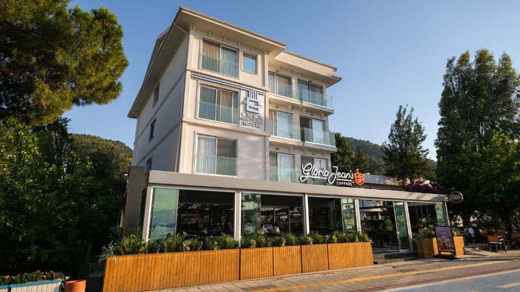Orka Boutique Hotel — 10