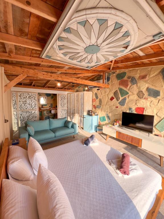 Mandalina Suites Hotel (+12 Adult Only ) — 2