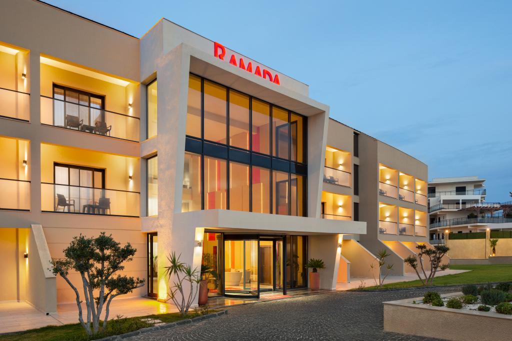Ramada By Wyndham Çeşme — 4