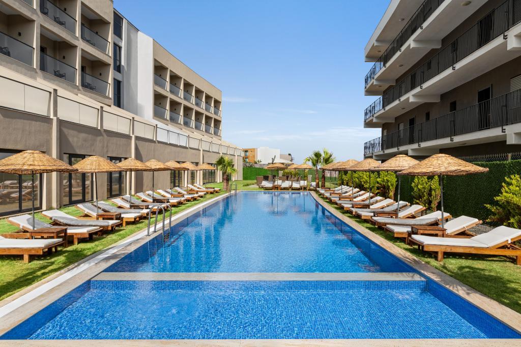 Ramada By Wyndham Çeşme — 5
