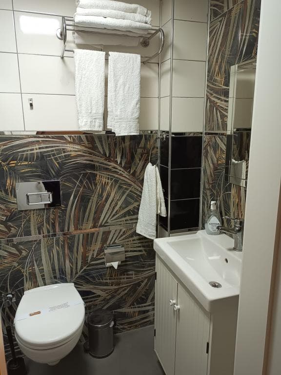 Kayhan Otel — 5