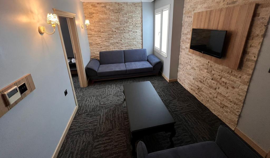 Fengo Hotel — 4