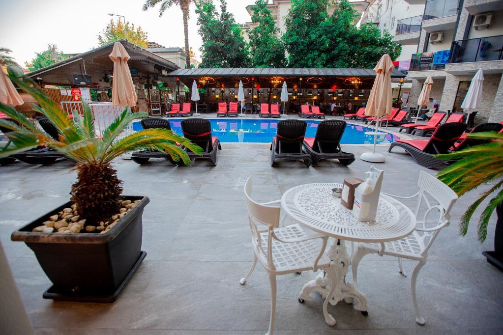 Kleopatra Fatih Hotel — 9
