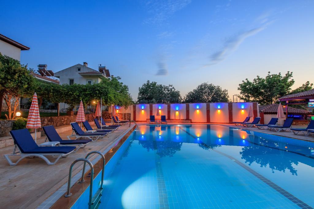 Mese Suites — 2
