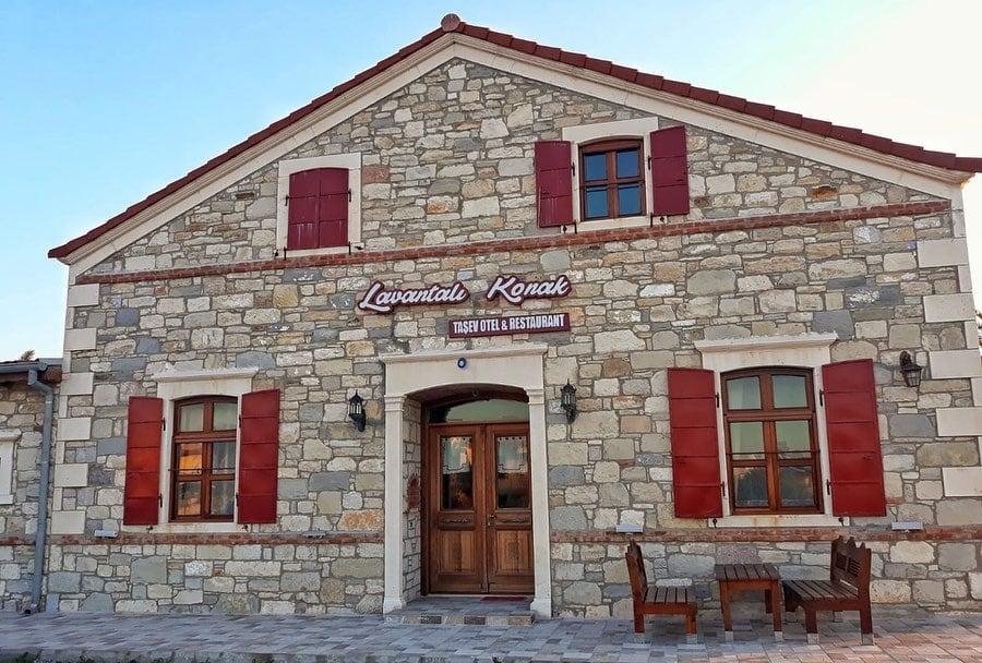 Lavantalı Konak Taşev Otel Seferihisar