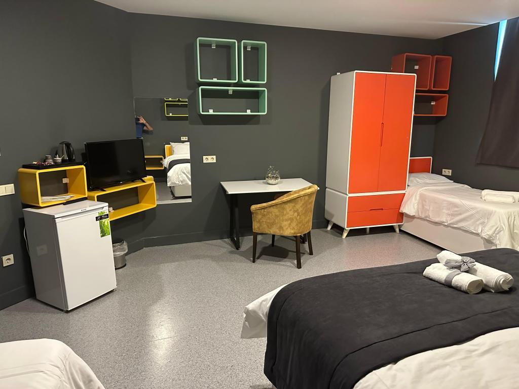 Aderans Hotel — 9