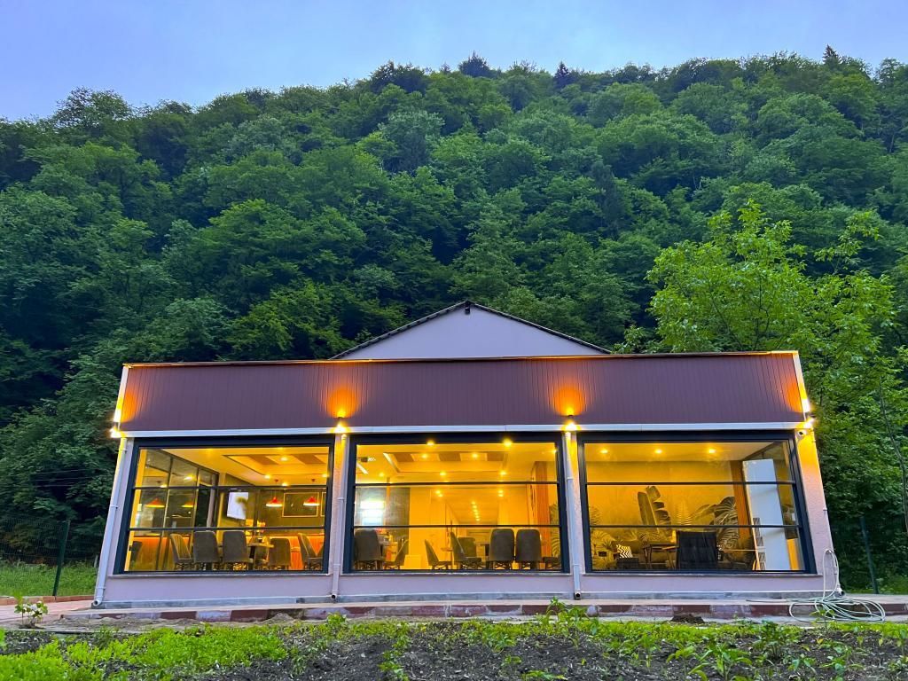 Ahşena Suit Otel Çamlıhemşin