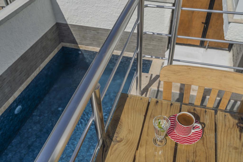Mea Otel Reisdere Çeşme — 8