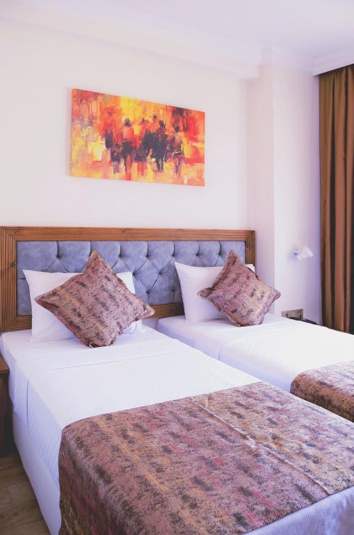 Troiada Otel — 6