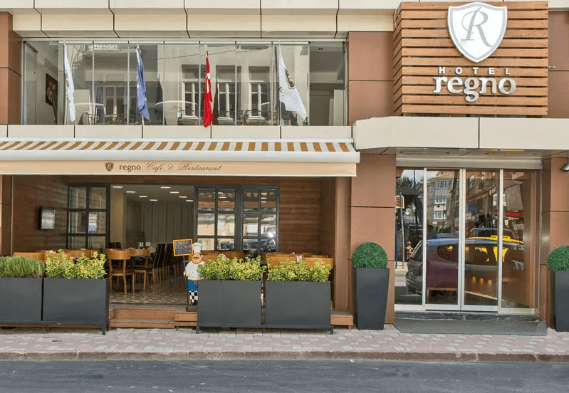 Regno Hotel