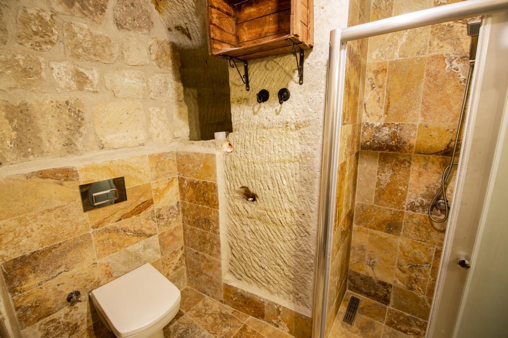 Kayadibi Cave Otel — 9