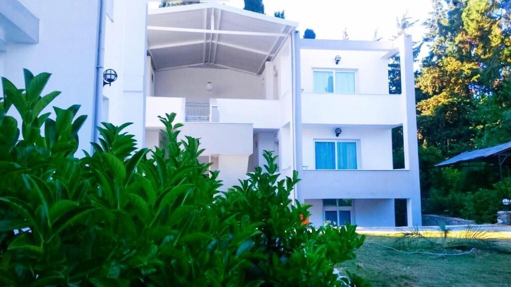 Çamlıköşk Apart Otel — 8