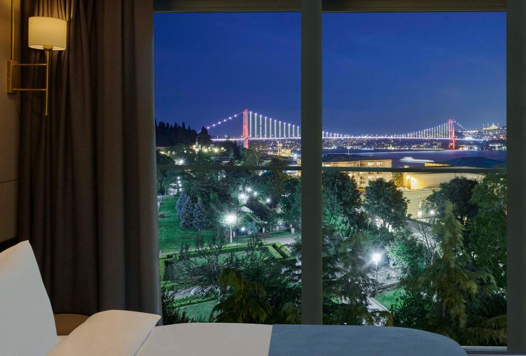 Çırağan Hotel Bosphorus — 8