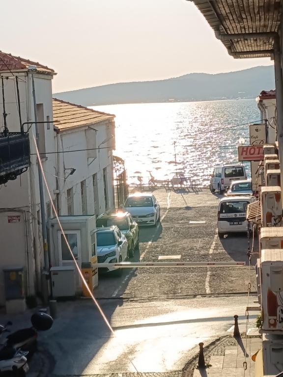 Özel Otel — 4
