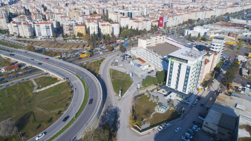 İbis Styles Hotel Bornova — 2