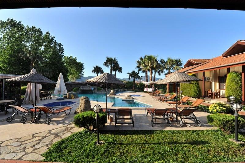 Grenadine Lodge — 4